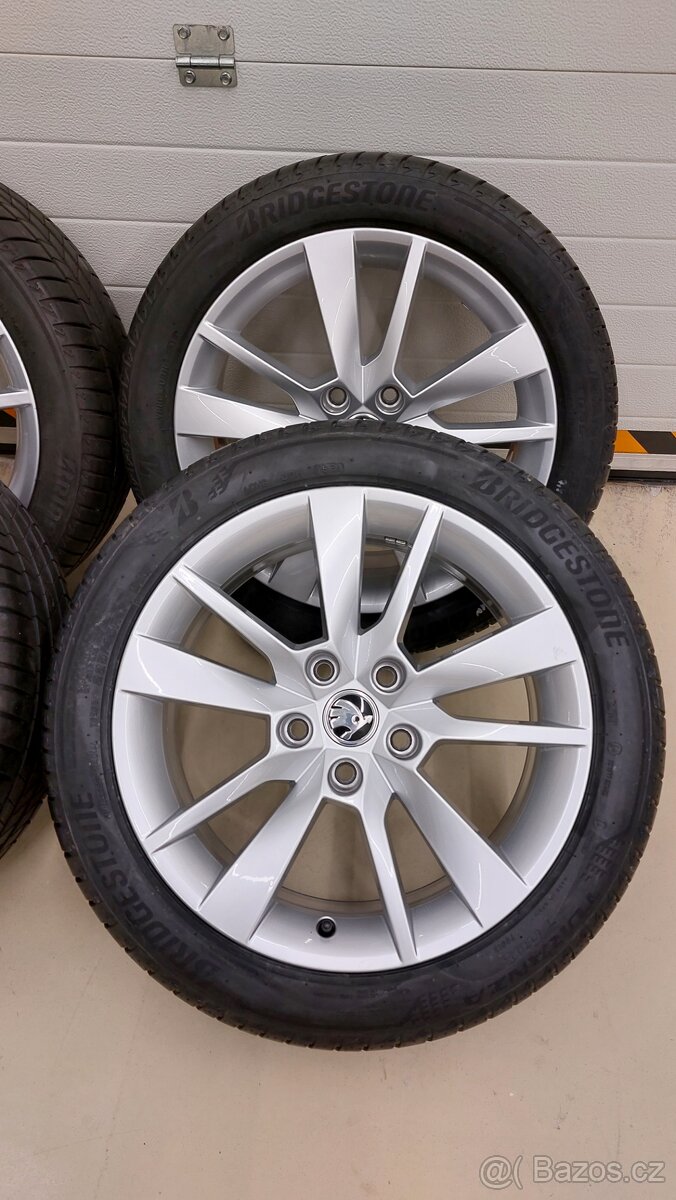 Alu kola 5x112 r17 originál TRIUS Škoda Octavia III Facelift - 2