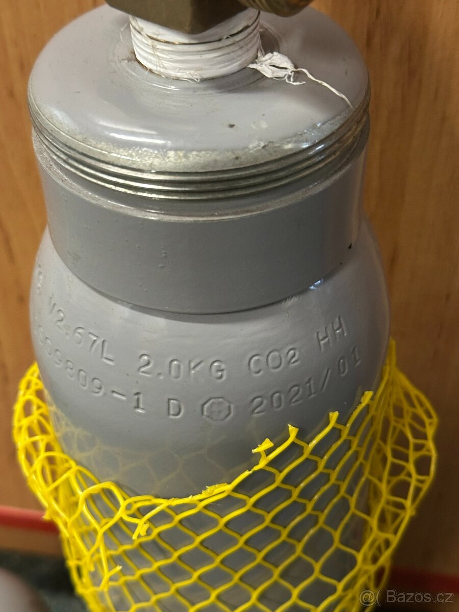 Tlaková lahev CO2 2 kg (objem 3l) s čepičkou - prázdná - 2