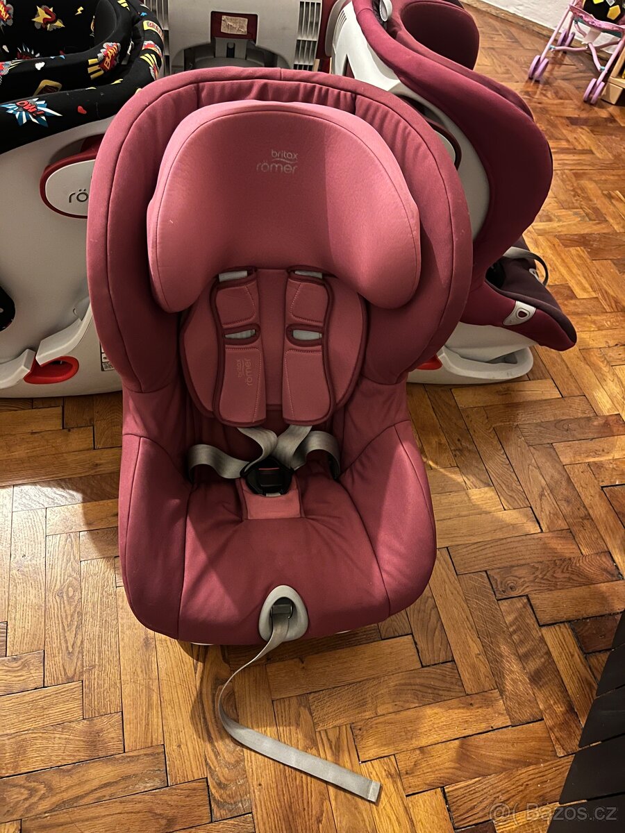 Autosedačky Britax Römer King 9-18kg - vyčištěné, perfektní - 2