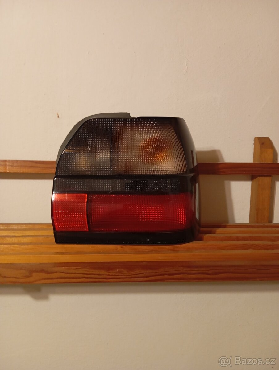 Zadní světlo Renault R19 - 2