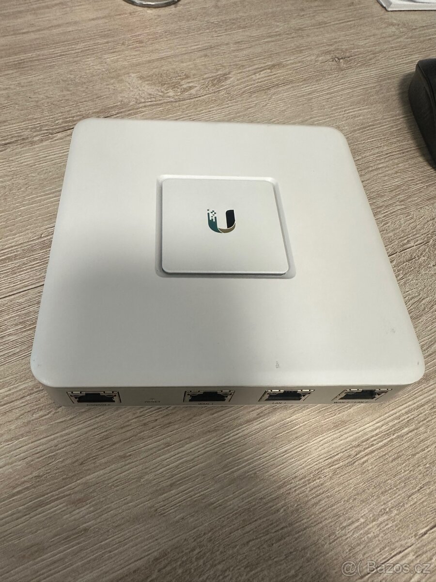 Ubiquiti Unifi Security Gateway - 2