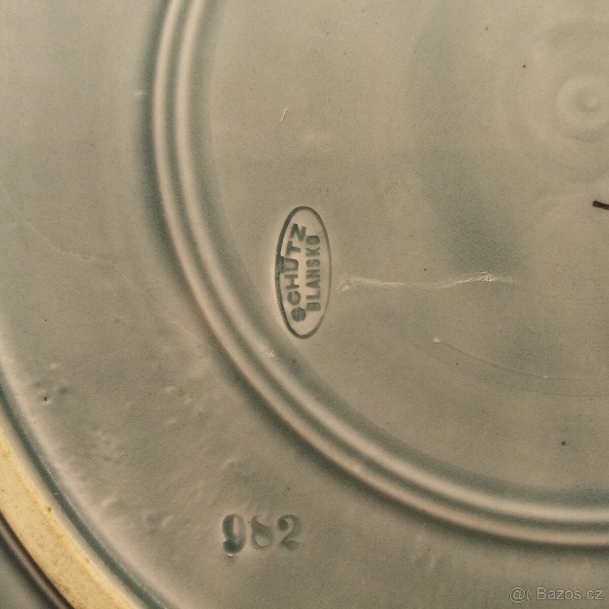 NÁSTĚNNÝ TALÍŘ - 2