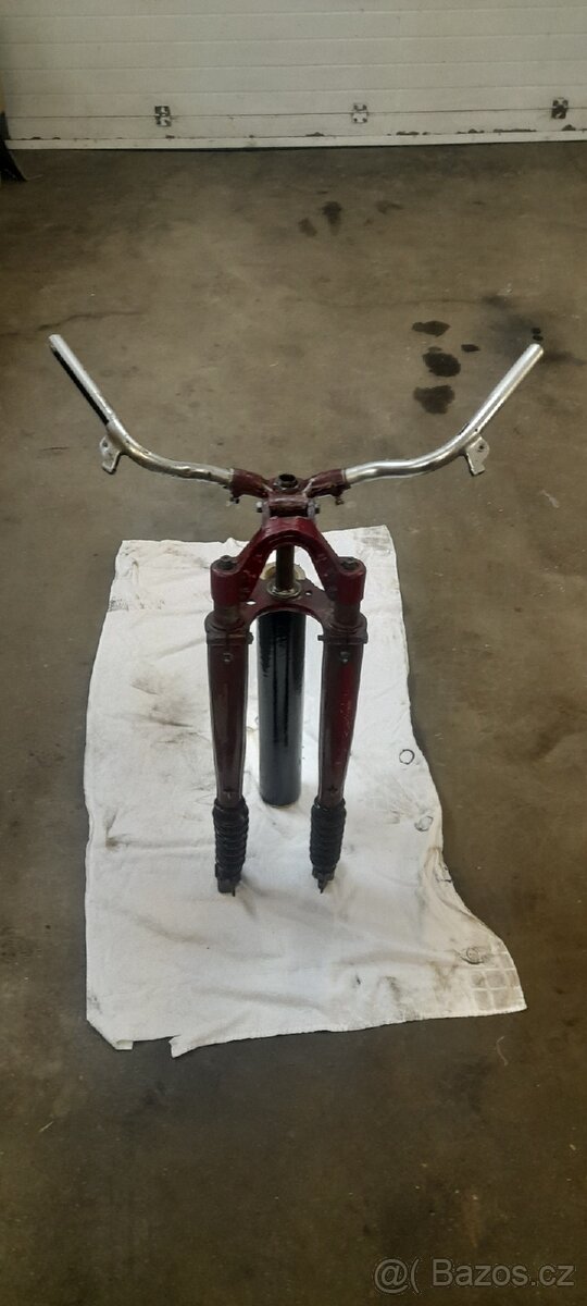 Jawa pérák přední vidlice - 2