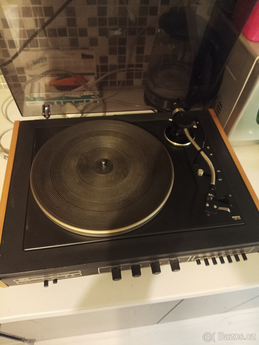 Tesla stereo gramofon NZC-431 - 2