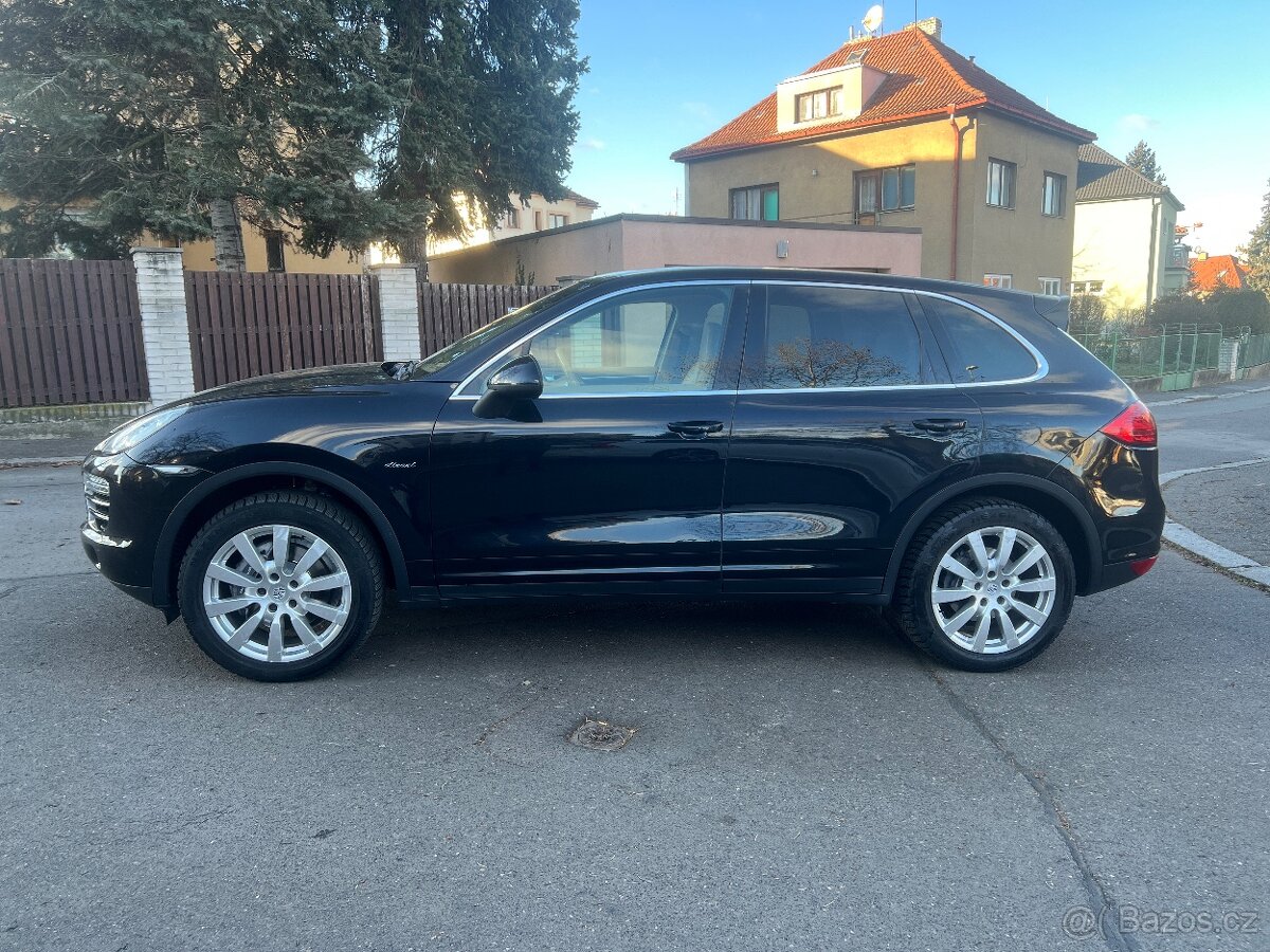 PORSCHE CAYENNE | 3.0 TDi | SERVIS - 2