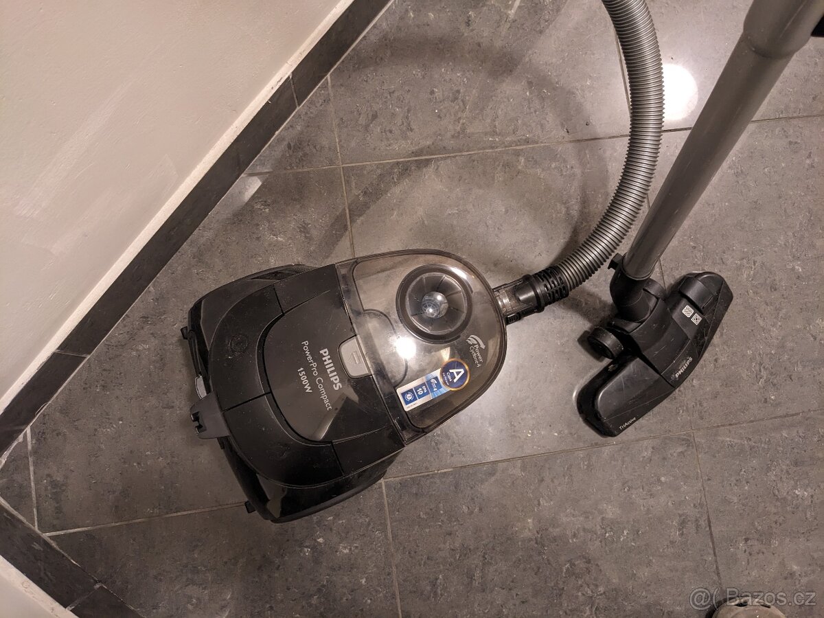 Vysavač Philips PowerPro compact - 2
