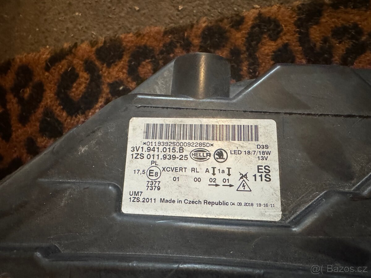 Škoda superb 3 světlo - 2