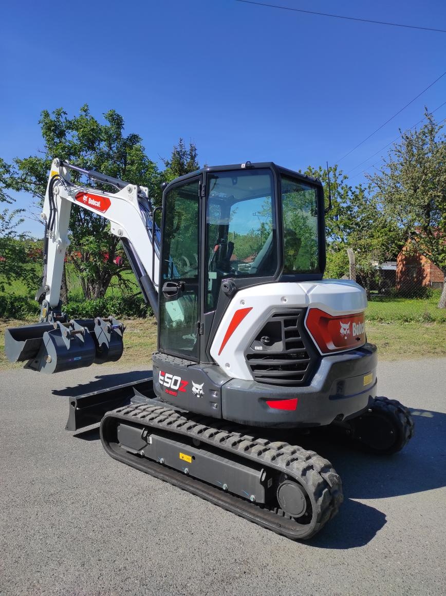 Pásový bagr Bpbcat E50Z Klimatizace - 2