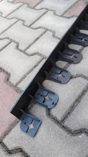 plastove obrubniky - 2