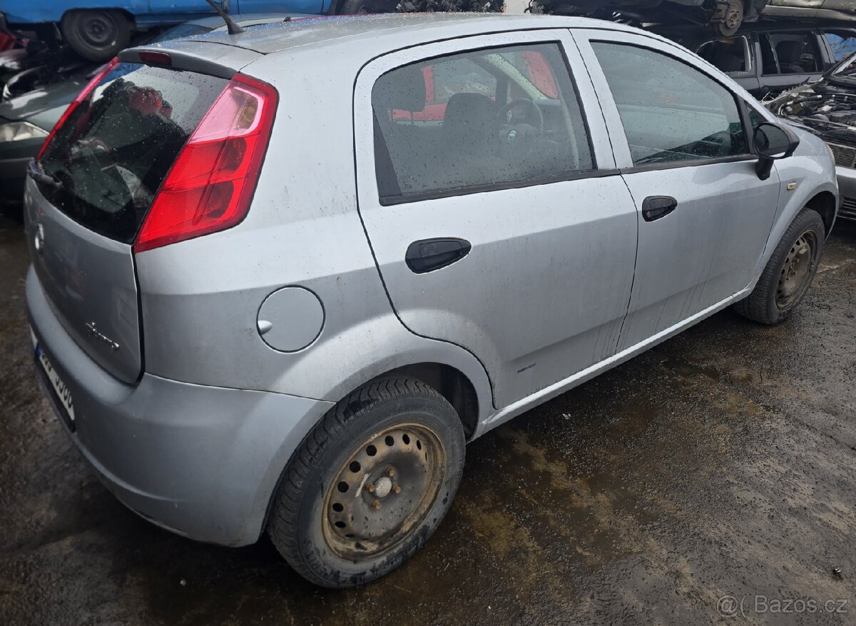 Fiat Punto - 2
