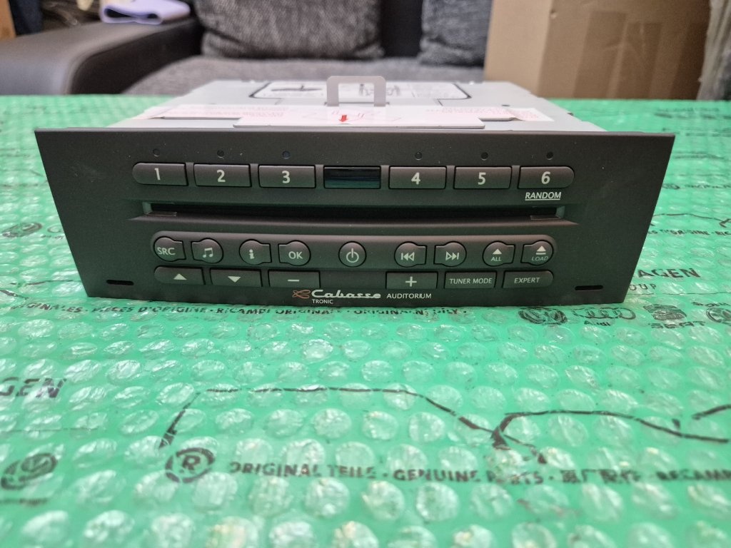 autorádio Renault Megane , Scenic , Laguna 8200300861 - 2