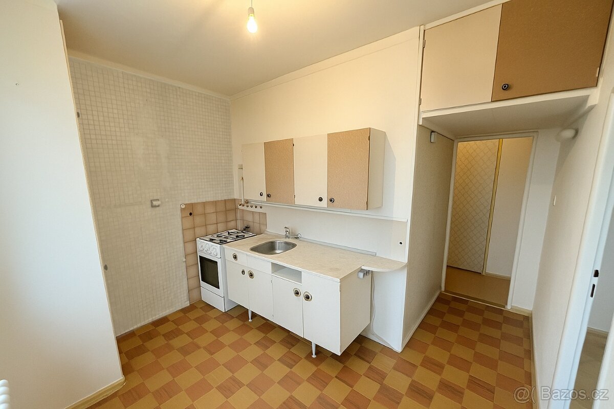 Prodej bytu 2+1 (58 m²) s balkonem, Karviná – Hranice - 2