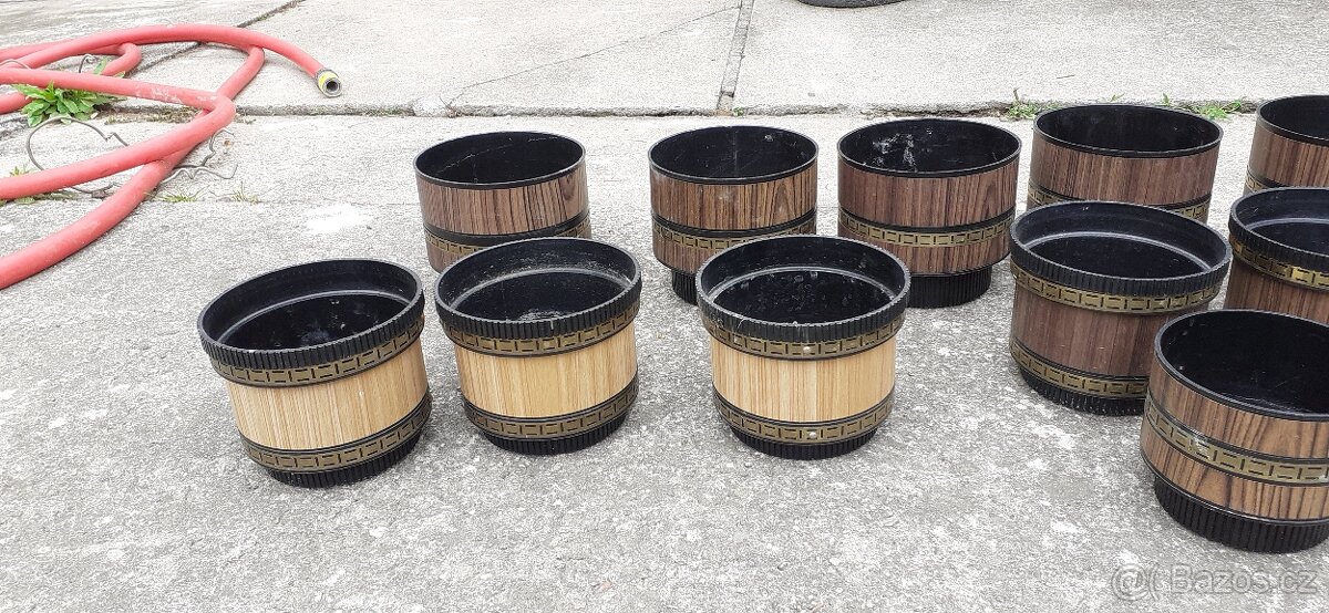 OBALY NA KVĚTINÁČE - 2