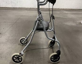 Chodítko pro seniory - 2