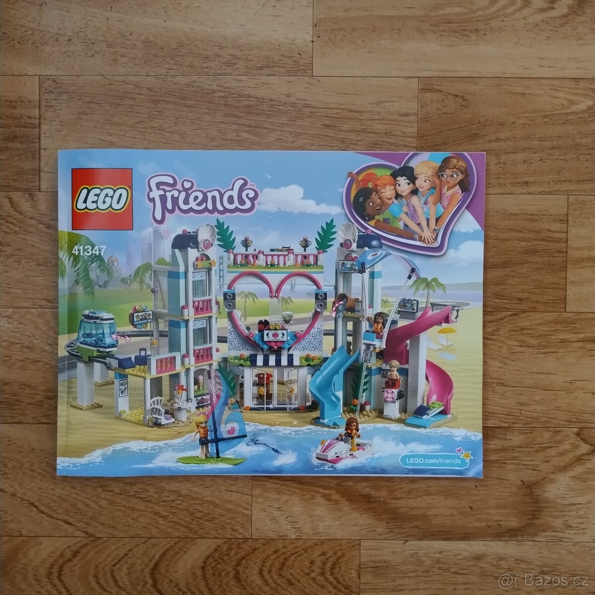 LEGO® Friends 41347 Resort v městečku Heartlake - 2