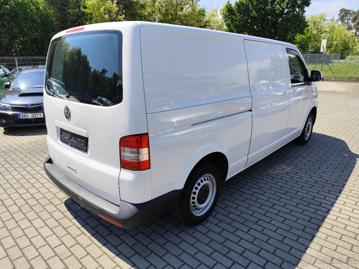 Volkswagen Transporter 10/2013 2,0TDI 103KW L2H1 AC TOP GARA - 2