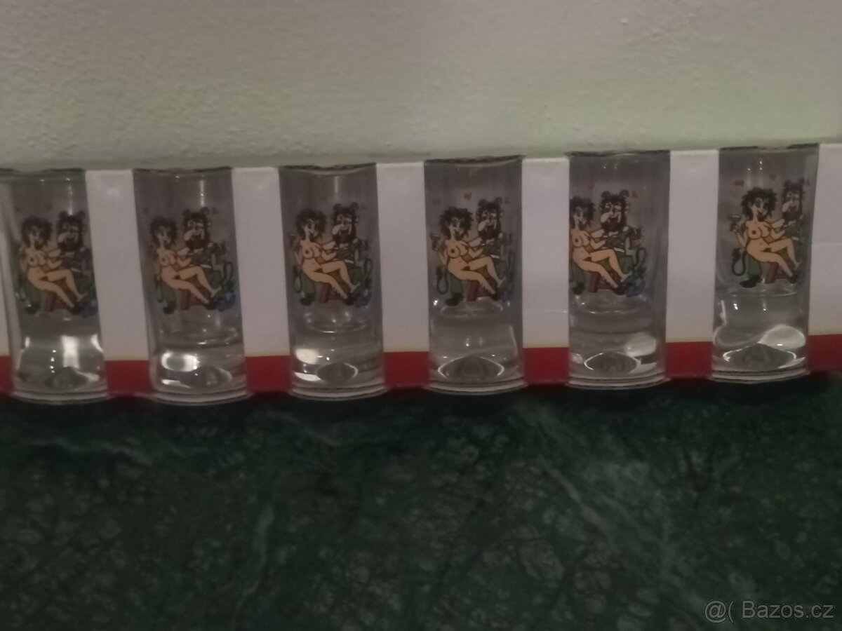 Skleničky likérky - 2