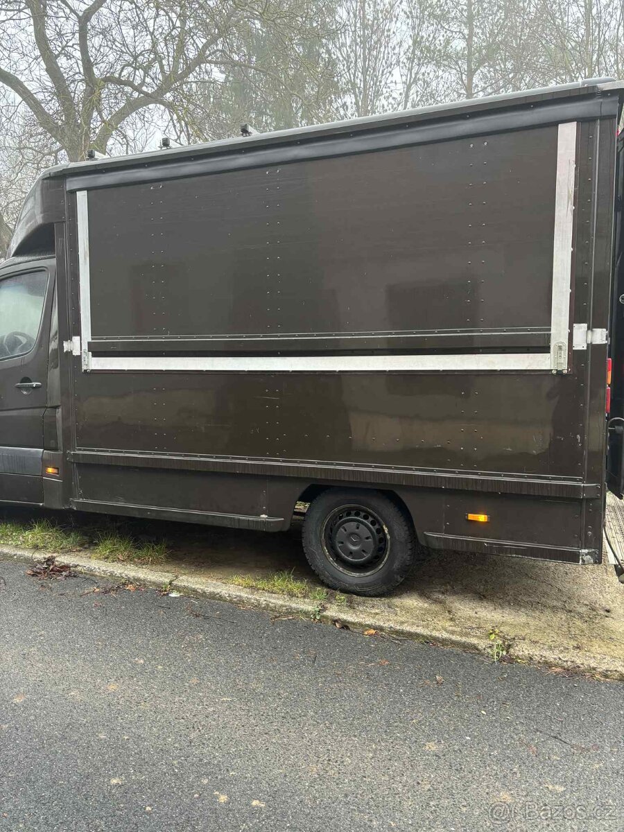 Mercedes sprinter 2.2 cdi PLNĚ VYBAVENÁ - 2