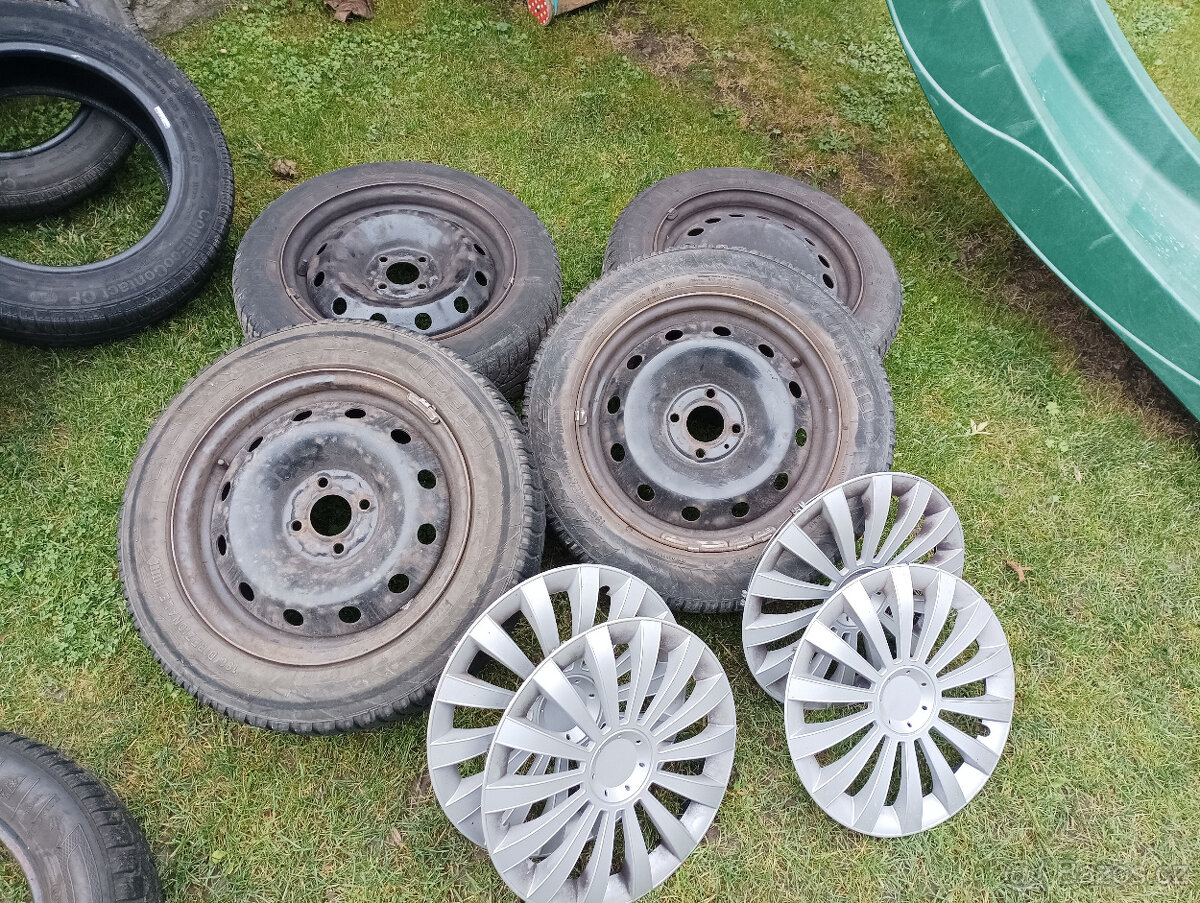 Pneu a kola Renault R15 - 2