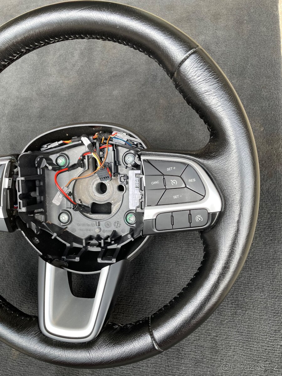 Volant multifunkční Fiat/Jeep - 2