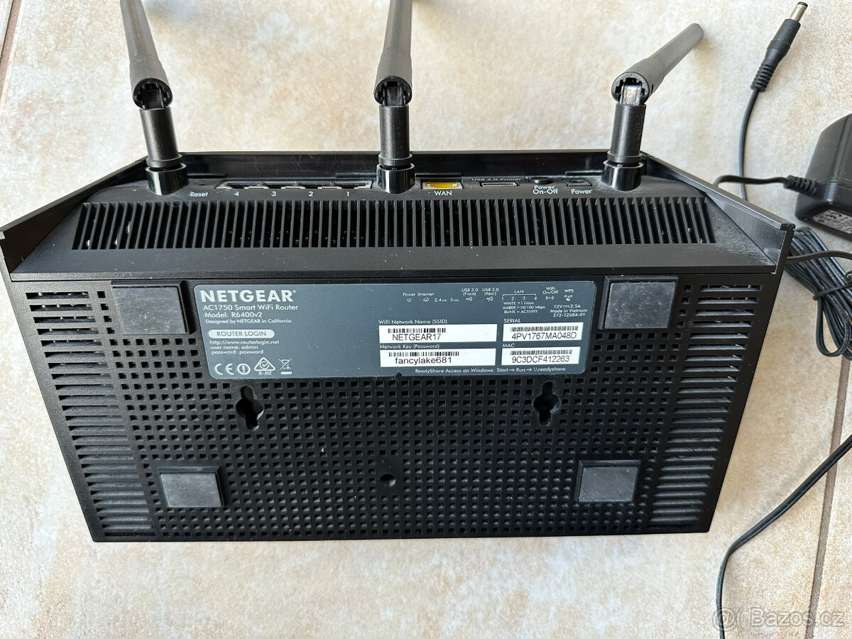 NETGEAR AC1750 Smart WiFi Router, R6400v2 - 2