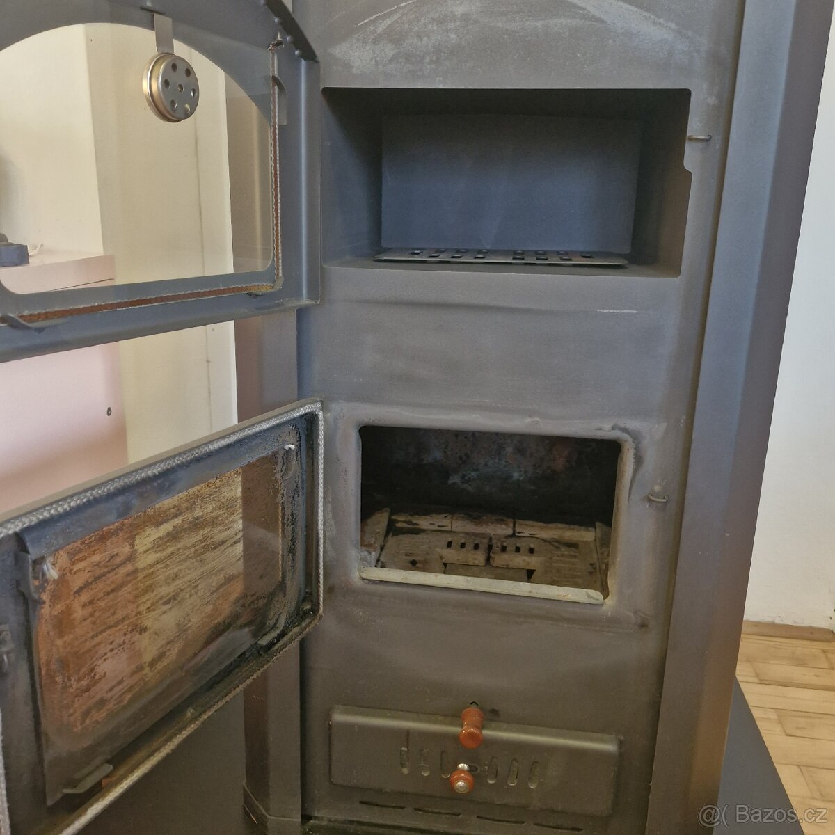 Krbová kamna PRITY FGW20 s výměníkem a troubou - 2