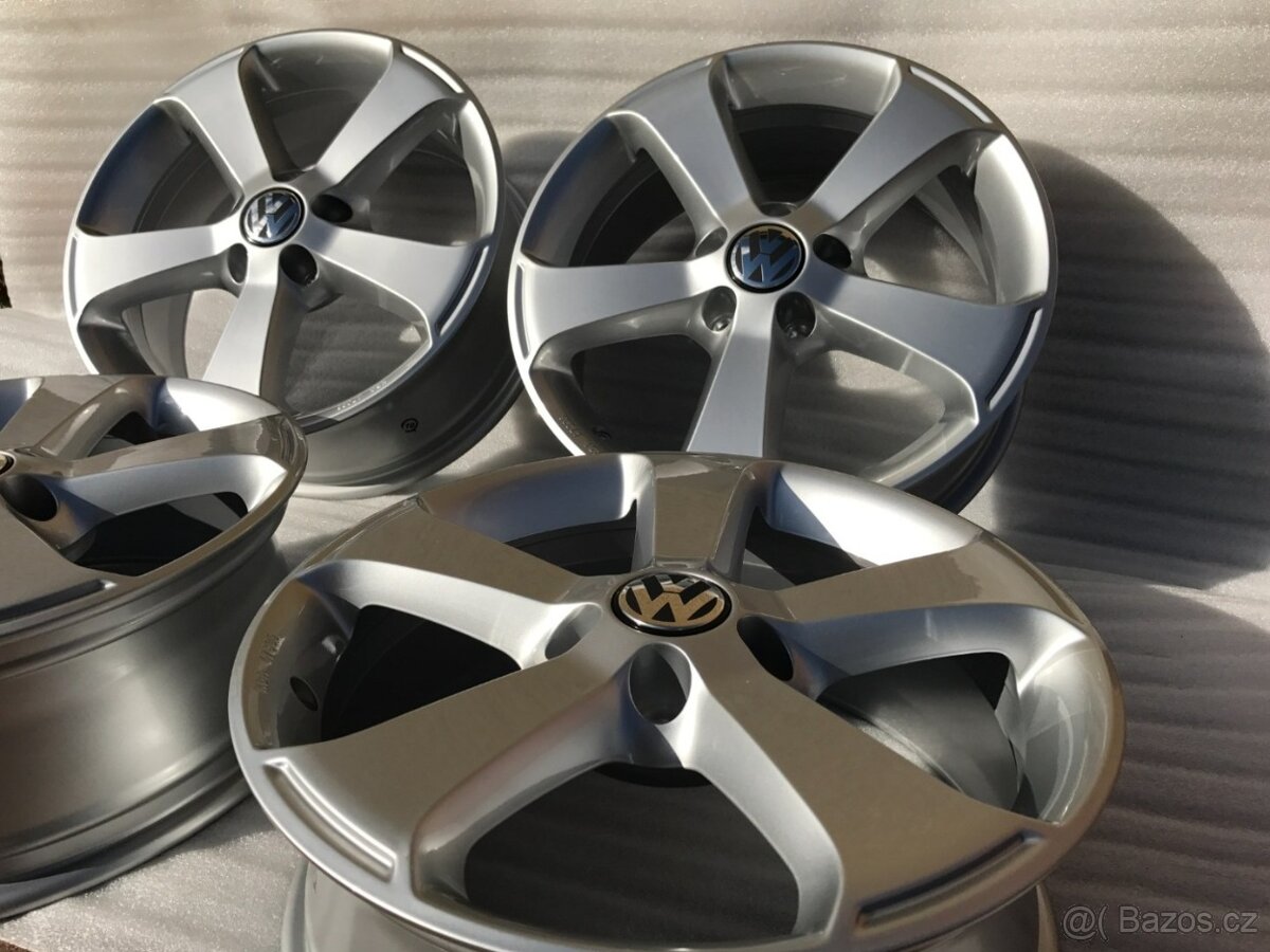 Originál kola R17 Volkswagen Golf Passat - 2