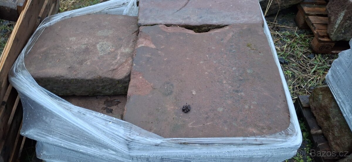 Pískovcová dlažba - 2