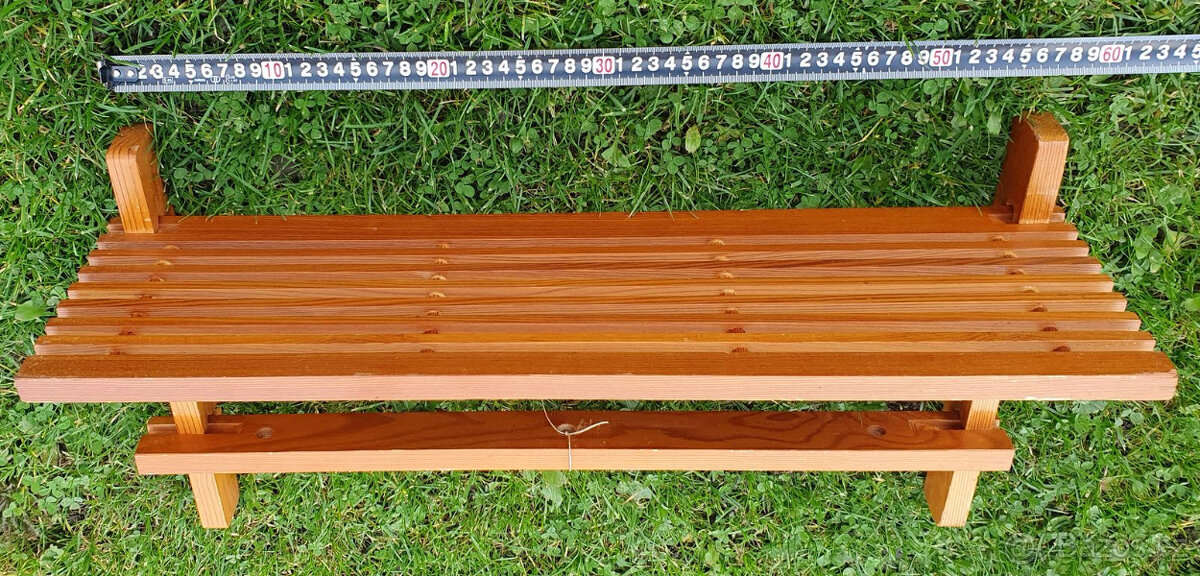 poličky police věšák masiv - 2