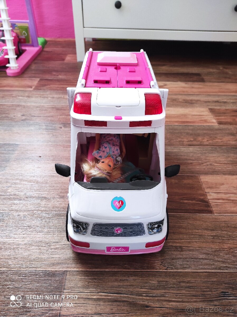 Barbie sanytka - 2