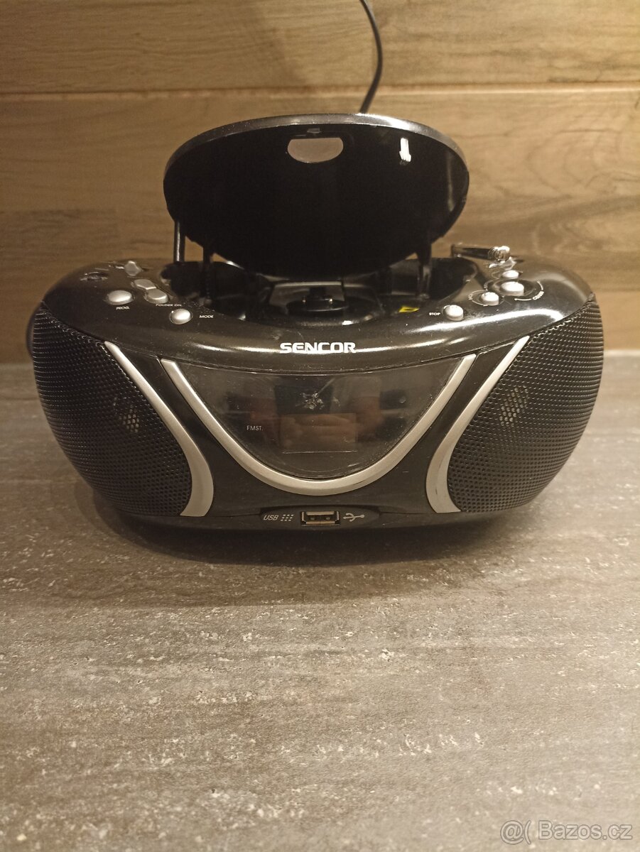 Rádio Sencor s CD na USB - 2