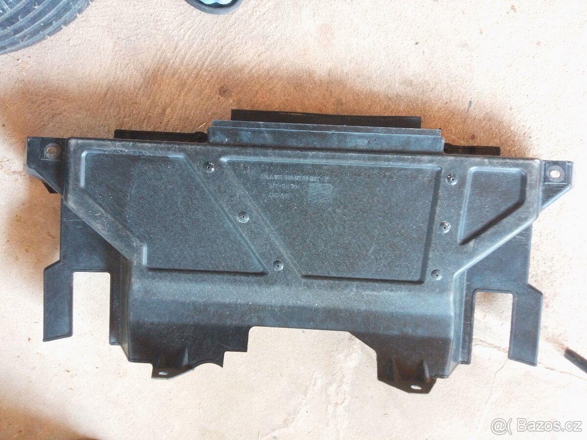 Kryt motoru mercedes w 163 - 2