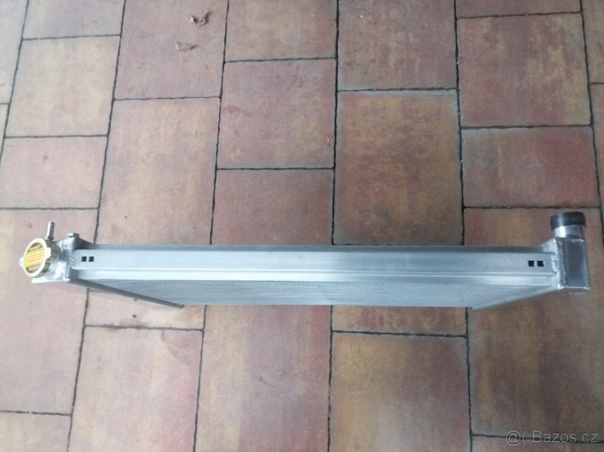 Chevrolet Camaro, Pontiac Firebird 1970 - 1982 nový chladič - 2