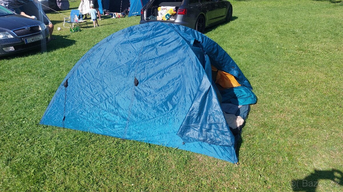 Turistický stan - 2