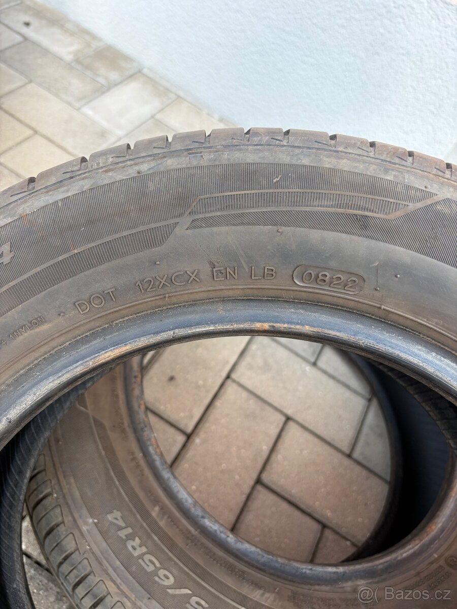 Pneu 175/65 r14 - 2