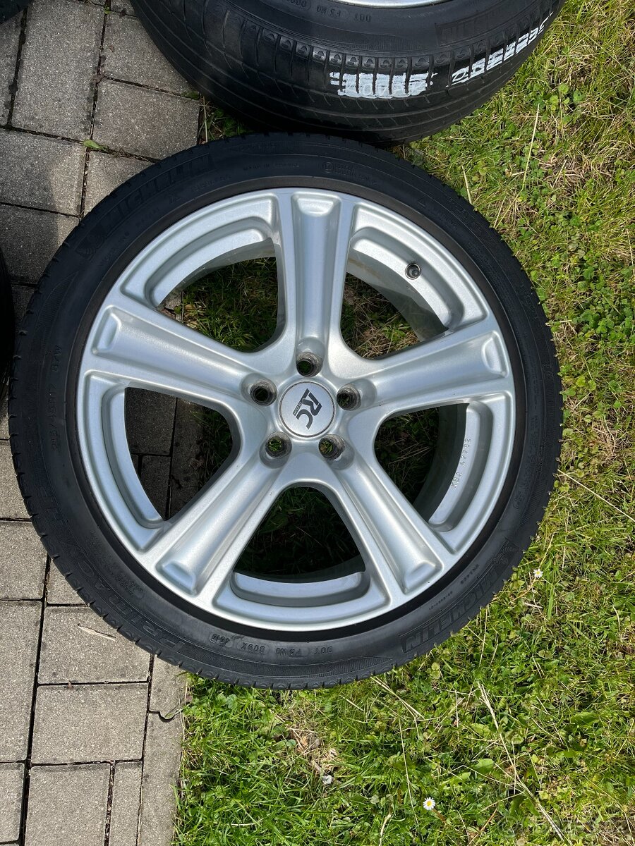 4x alu disky 5x100 R17, letní pneu 70% - 2