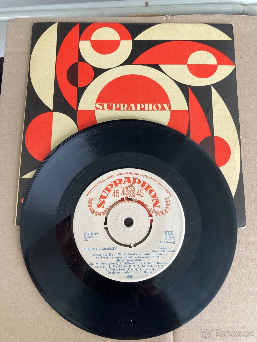 Singl: Písničky z krabičky - 11 lidových písniček - 2