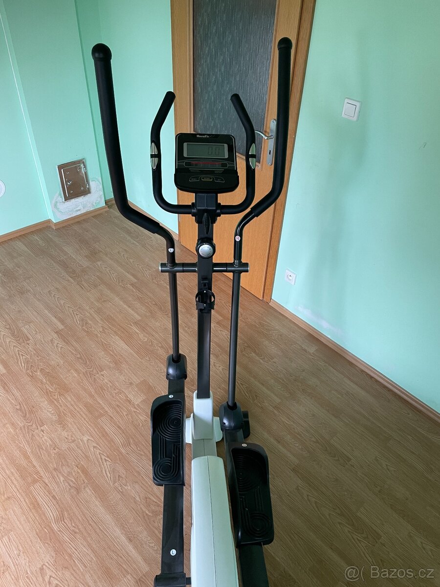 Prodám Eliptický trenažér HOUSEFIT MOTIO 50 - 2