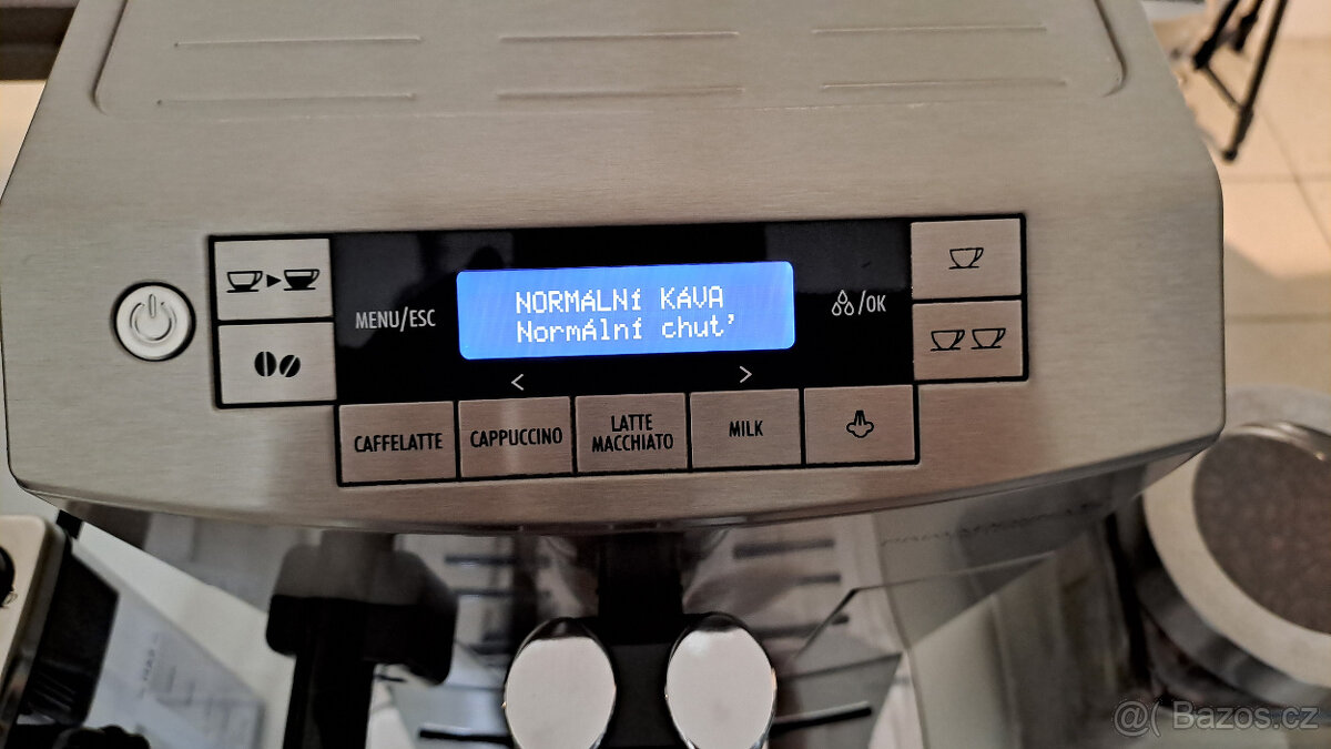 Automatický kávovar Delonghi Primadonna na zrnkovou kávu - 2