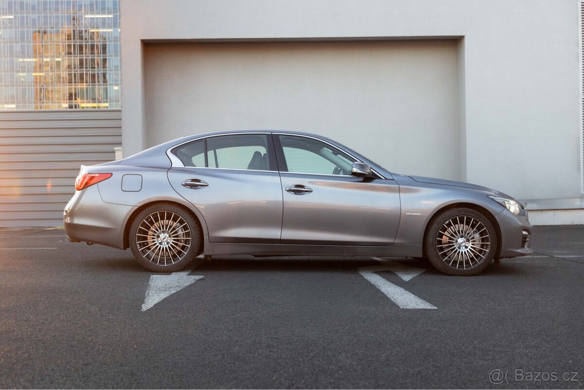 Infiniti Q50 S 3.5 V6, 225kw, 360°, BOSE, 2 sady kol - SLEVA - 2