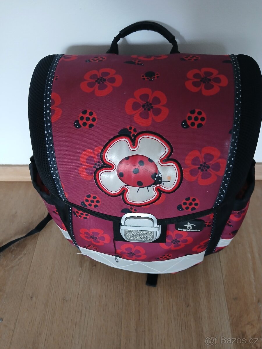 Školní aktovka pro holčičky - 2