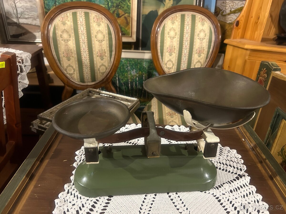 Starožitné litinové váhy - 2