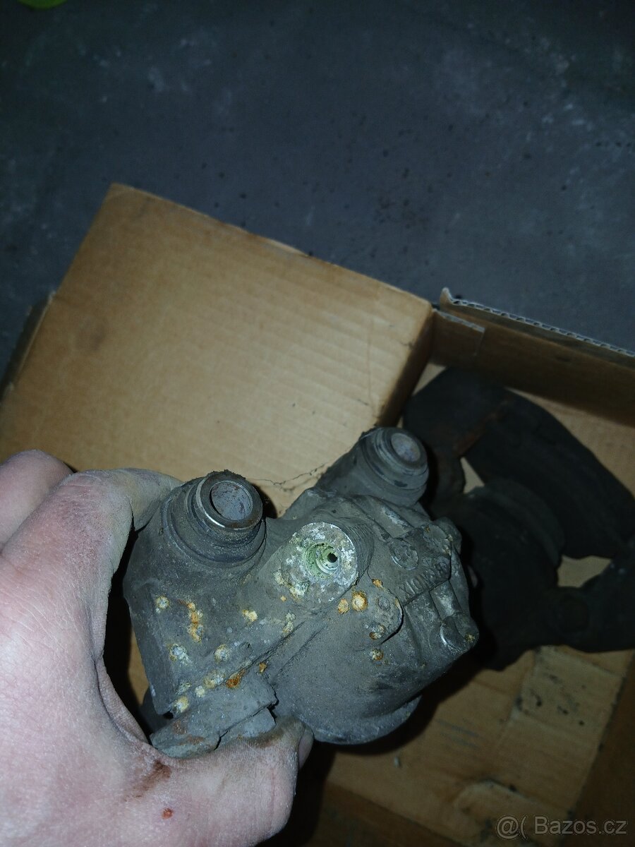 Peugeot 205 brzdy - 2