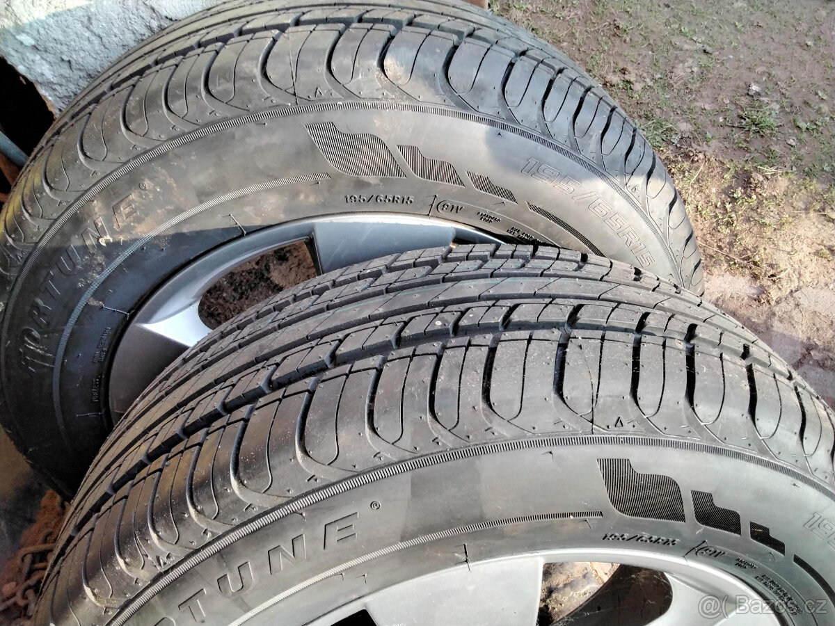 letní kola 195/65/15 - 2