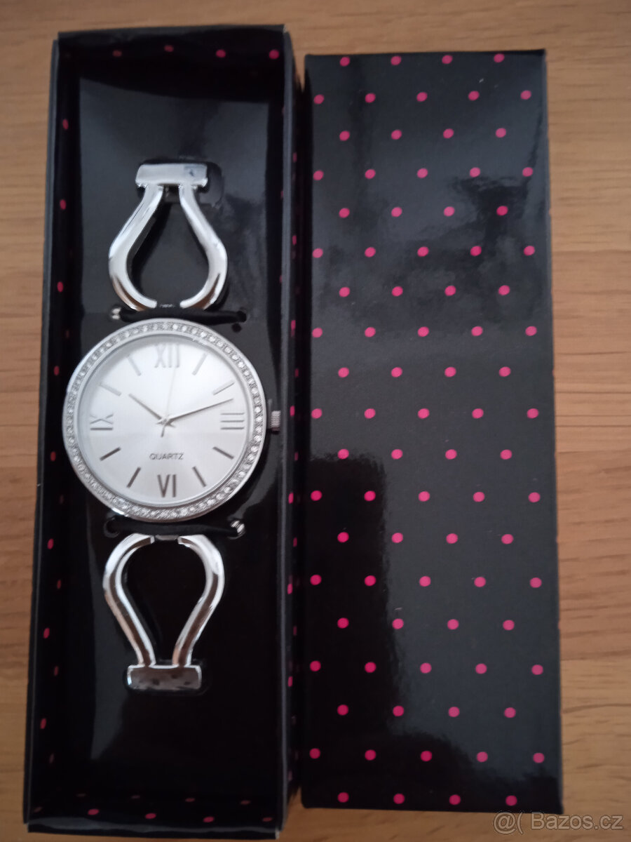Dámské hodinky - 2