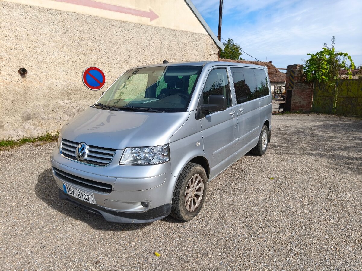 VW Multivan T5, 7 sedadel - 2