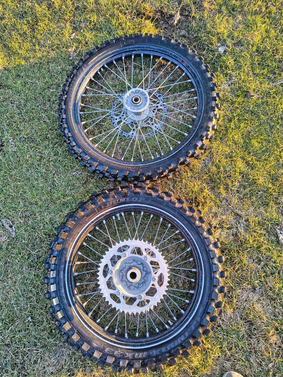 Kola pro Yamahu YZ - 2