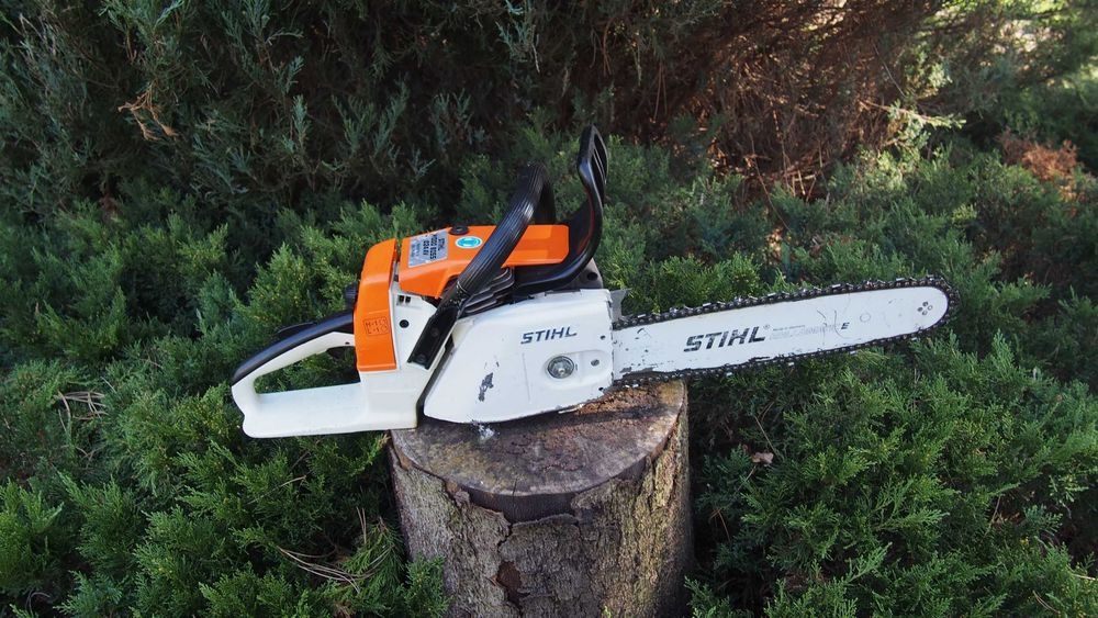 Motorová pila stihl av24 - 2