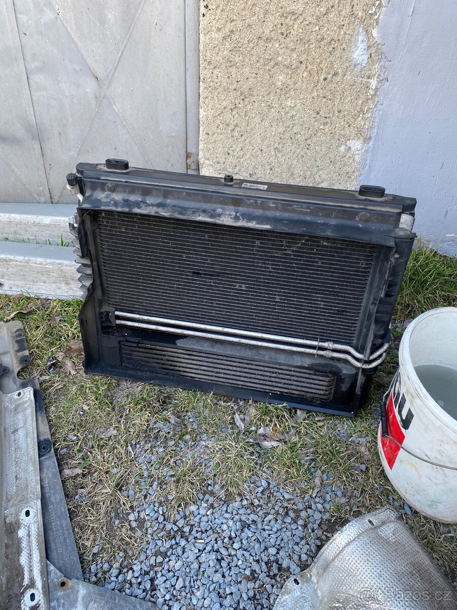 ND bmw e61 525d FACELIFT 145kw ND z celého auta - 2