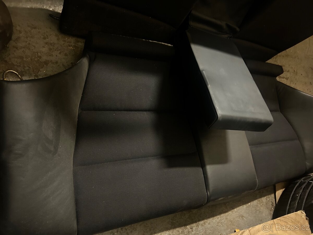 BMW E46 coupe zadní sedačka - 2